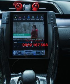 Lắp màn hình Tesla cho Honda Civic