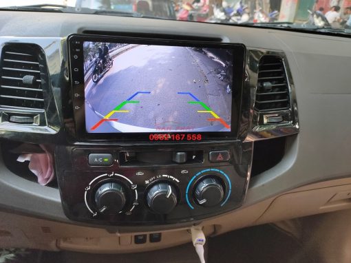 Lắp màn hình Android cho Toyota Hilux