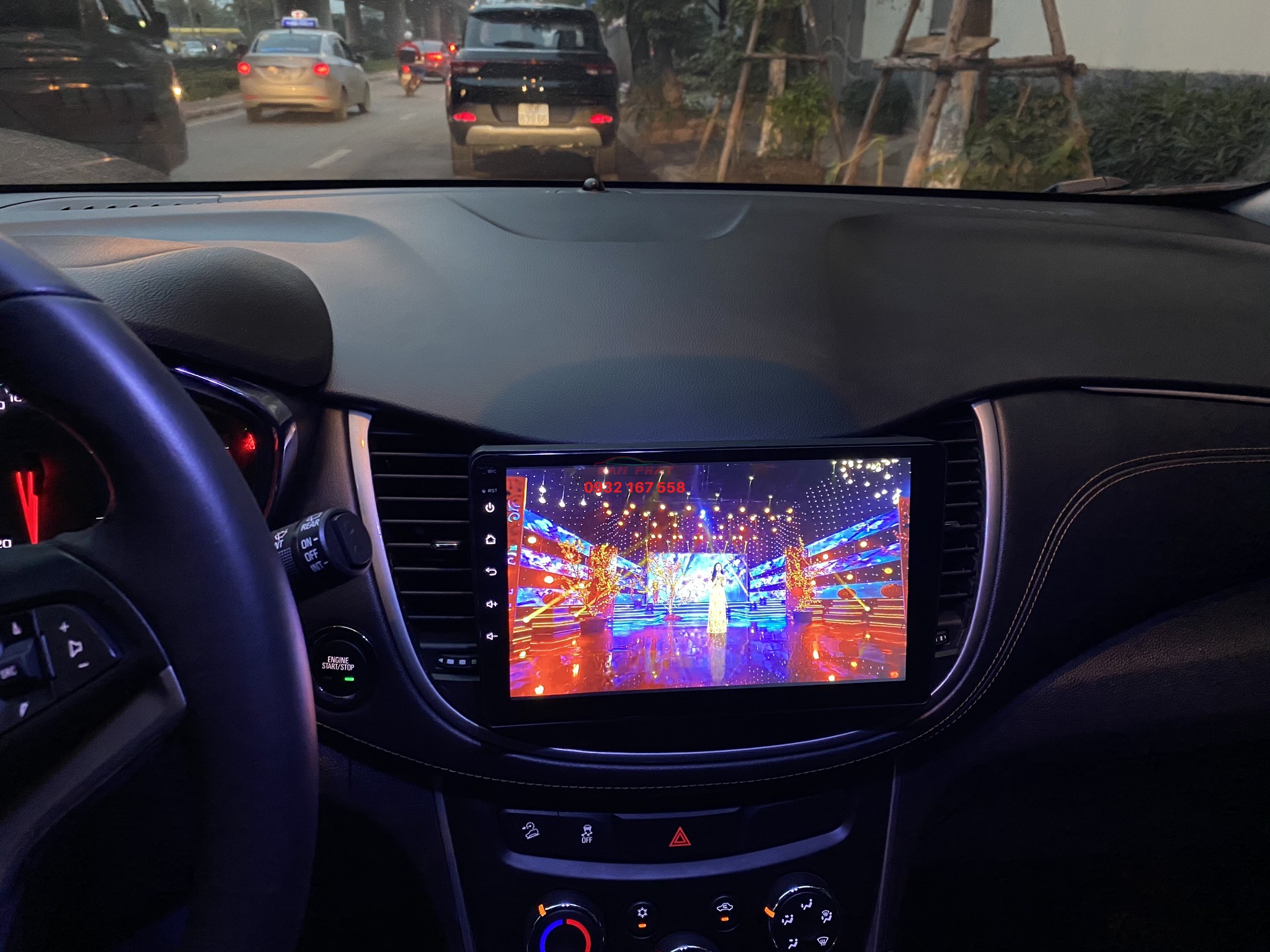 Lắp màn hình Android cho Chevrolet Trax