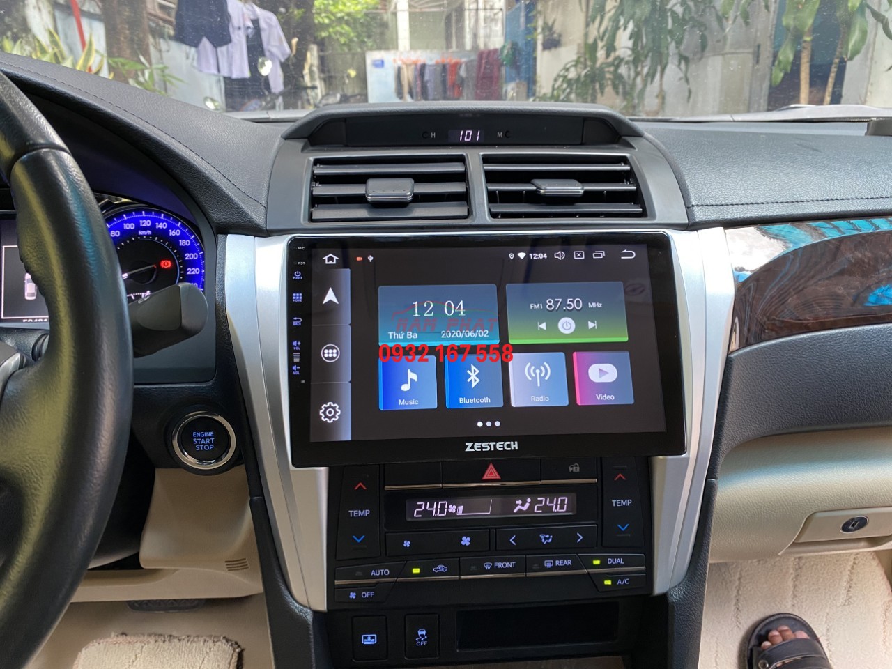 Lắp màn hình Android cho Toyota Camry